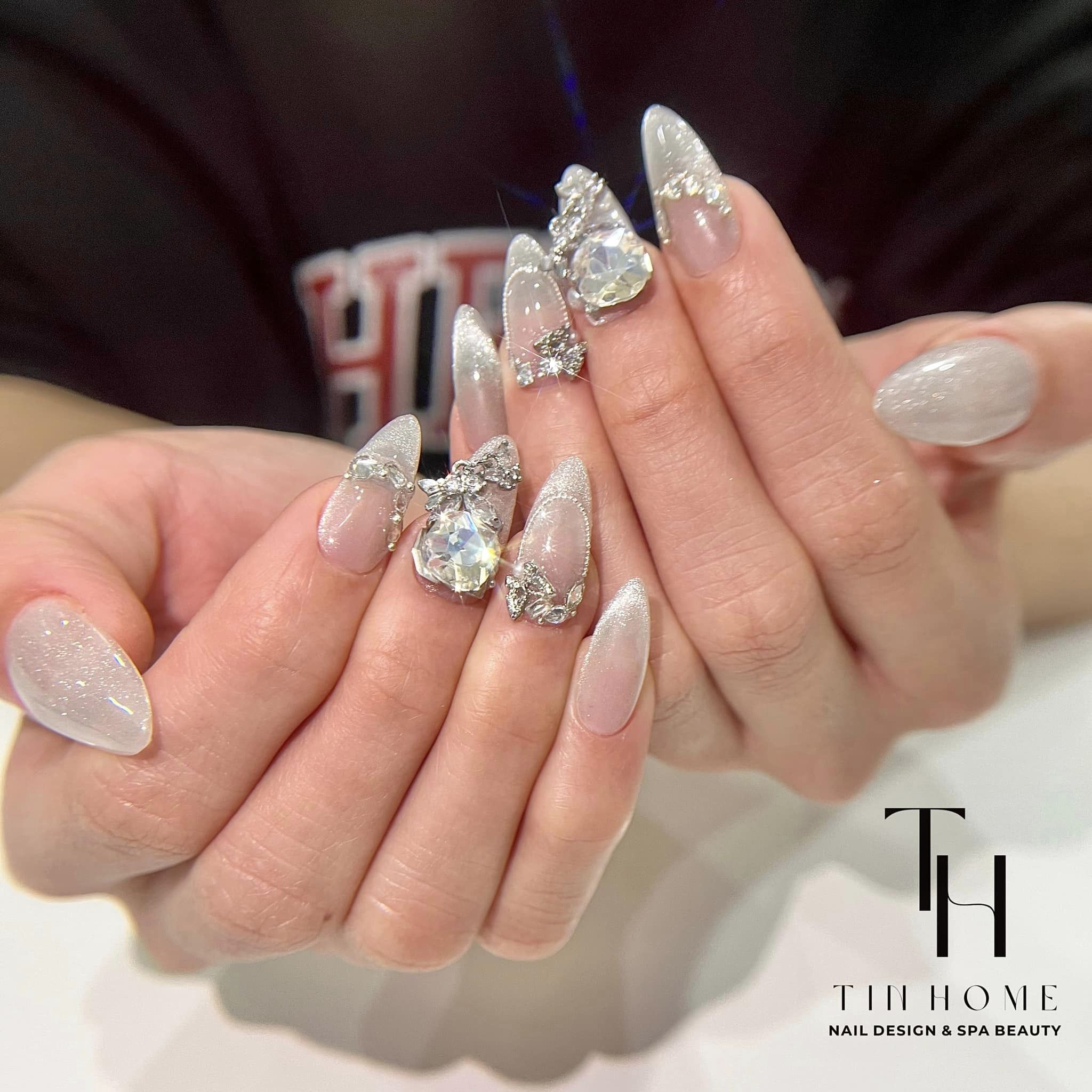 Mẫu nail TinHome 5